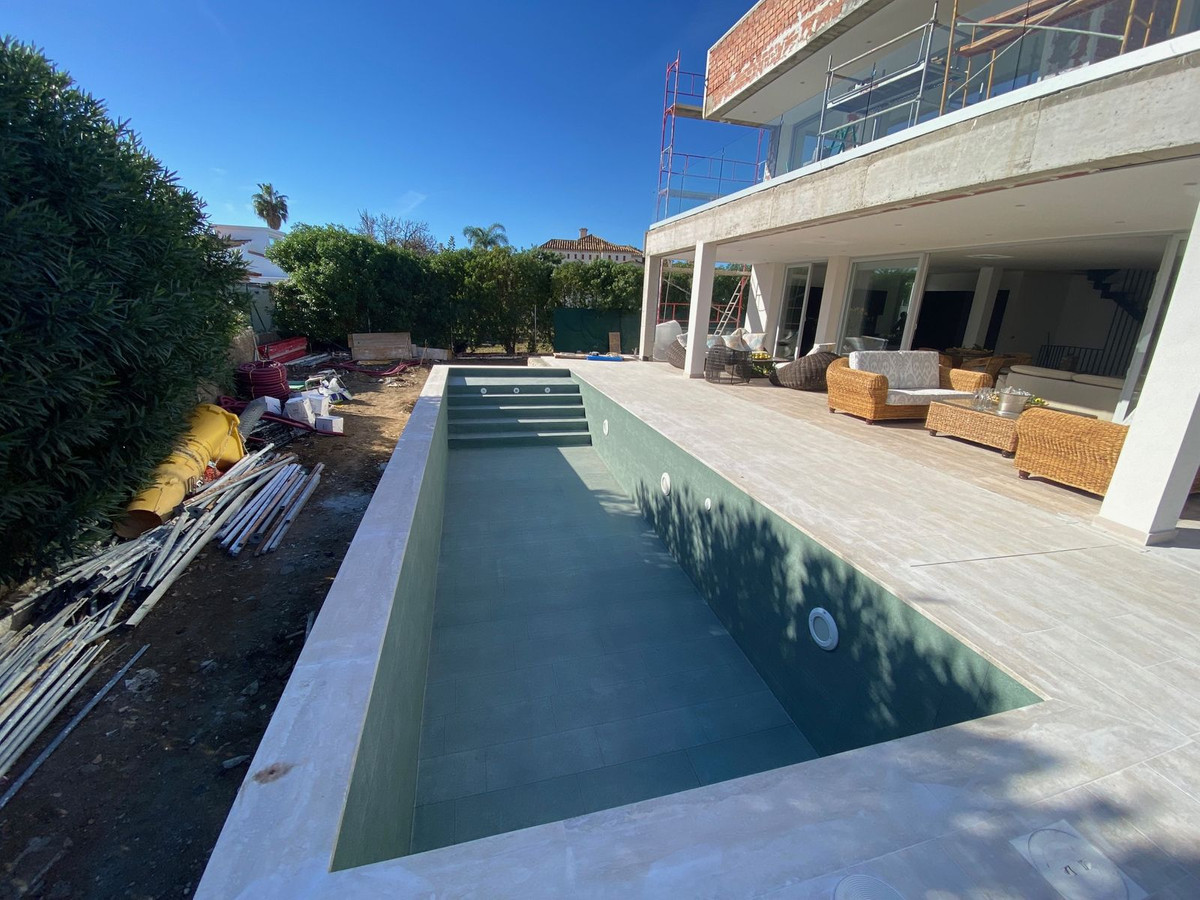 Villa te koop in Málaga 15