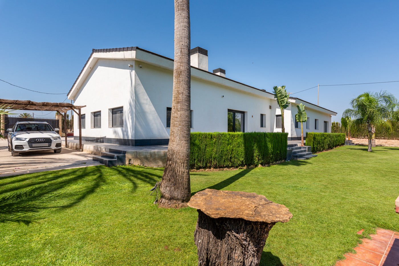 Villa for sale in Elche 5