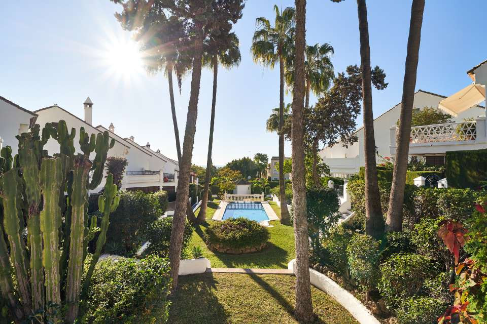 Townhouse for sale in Marbella - Golden Mile and Nagüeles 1