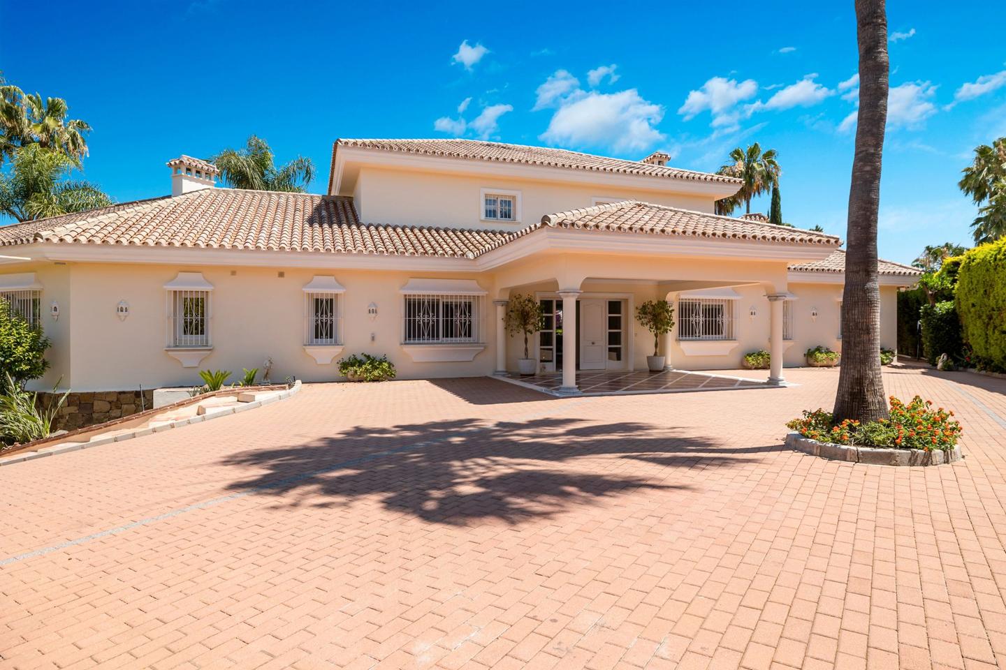 Villa à vendre à Marbella - Nueva Andalucía 25