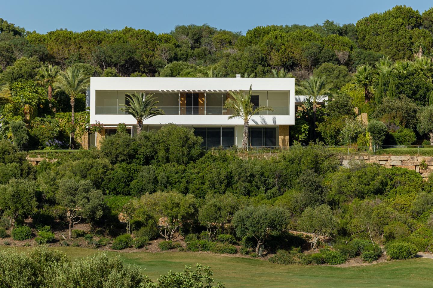 Villa for sale in Casares 7