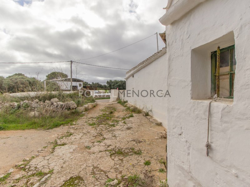 Hus på landet till salu i Menorca East 27