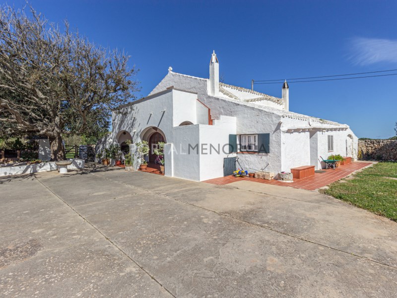 Landhaus zum Verkauf in Menorca East 2