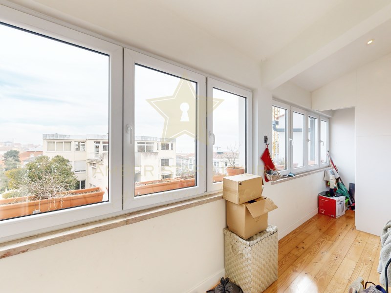 Appartement te koop in Lisbon 18
