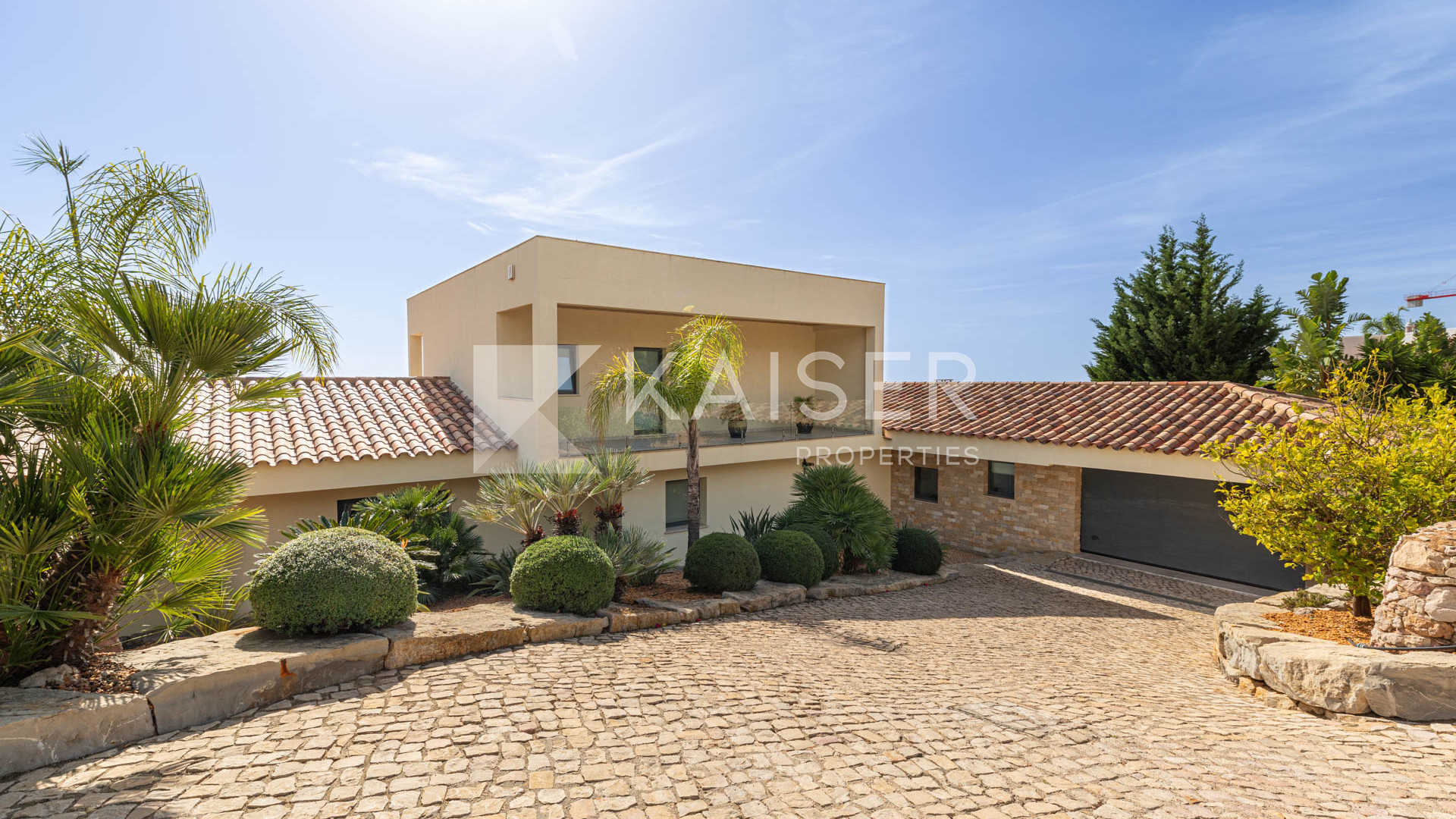 Villa for sale in Albufeira 8