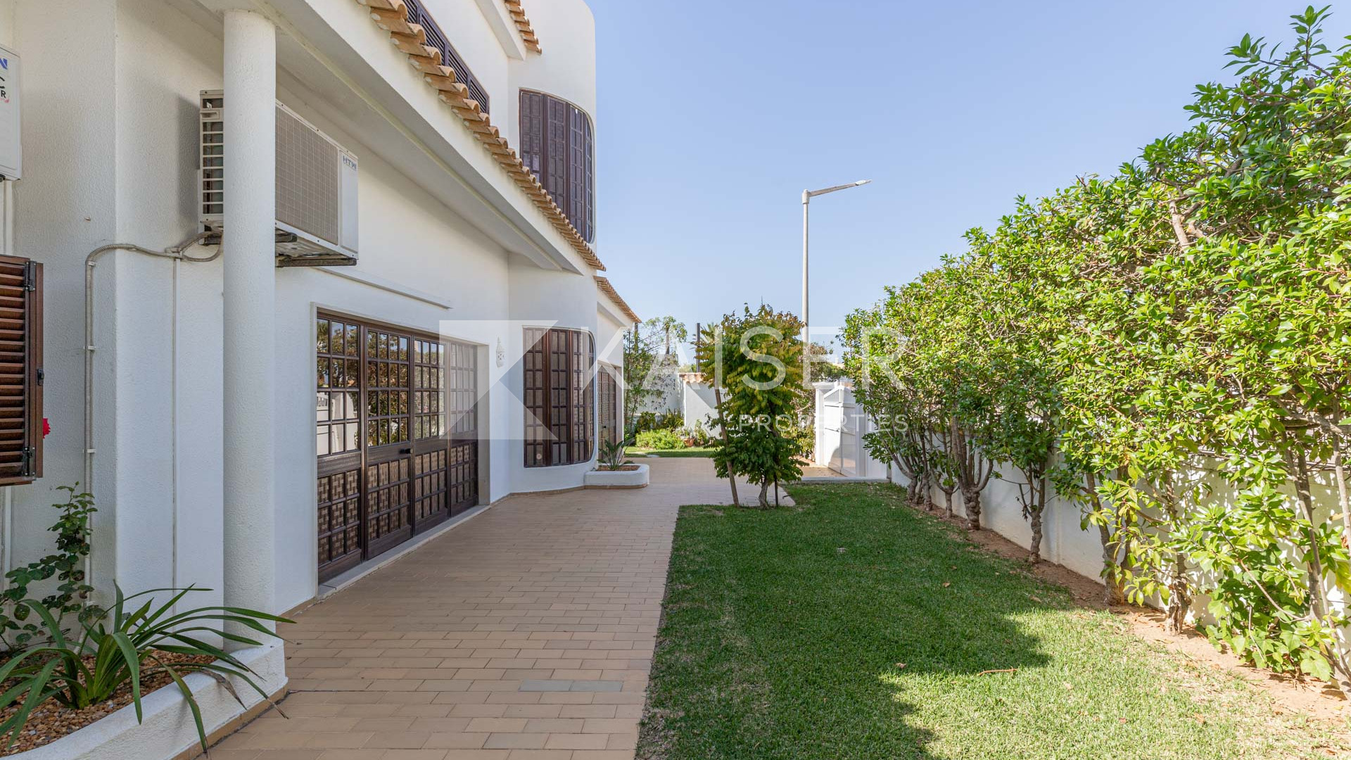 Villa for sale in Albufeira 30