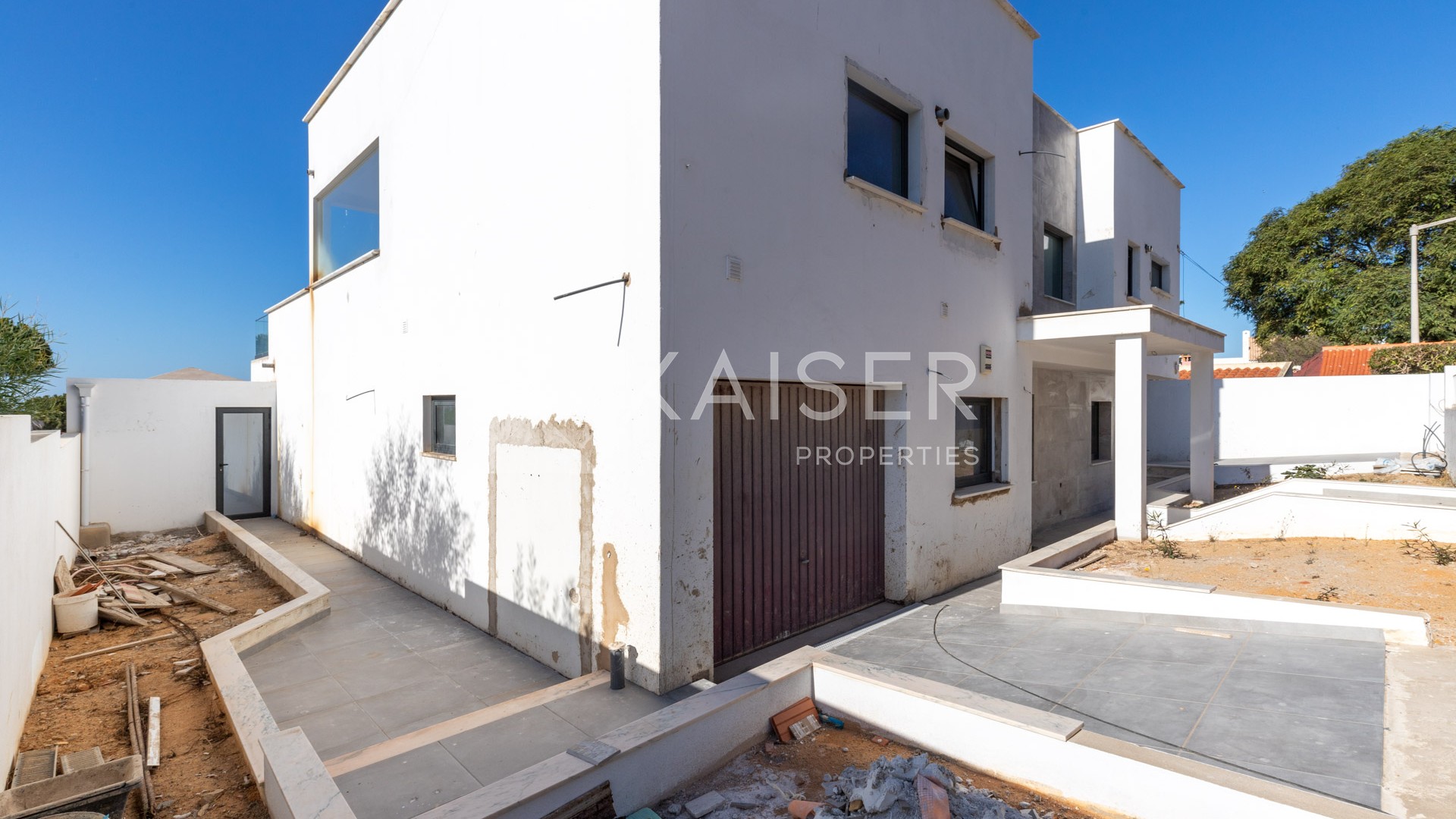 Villa for sale in Albufeira 10