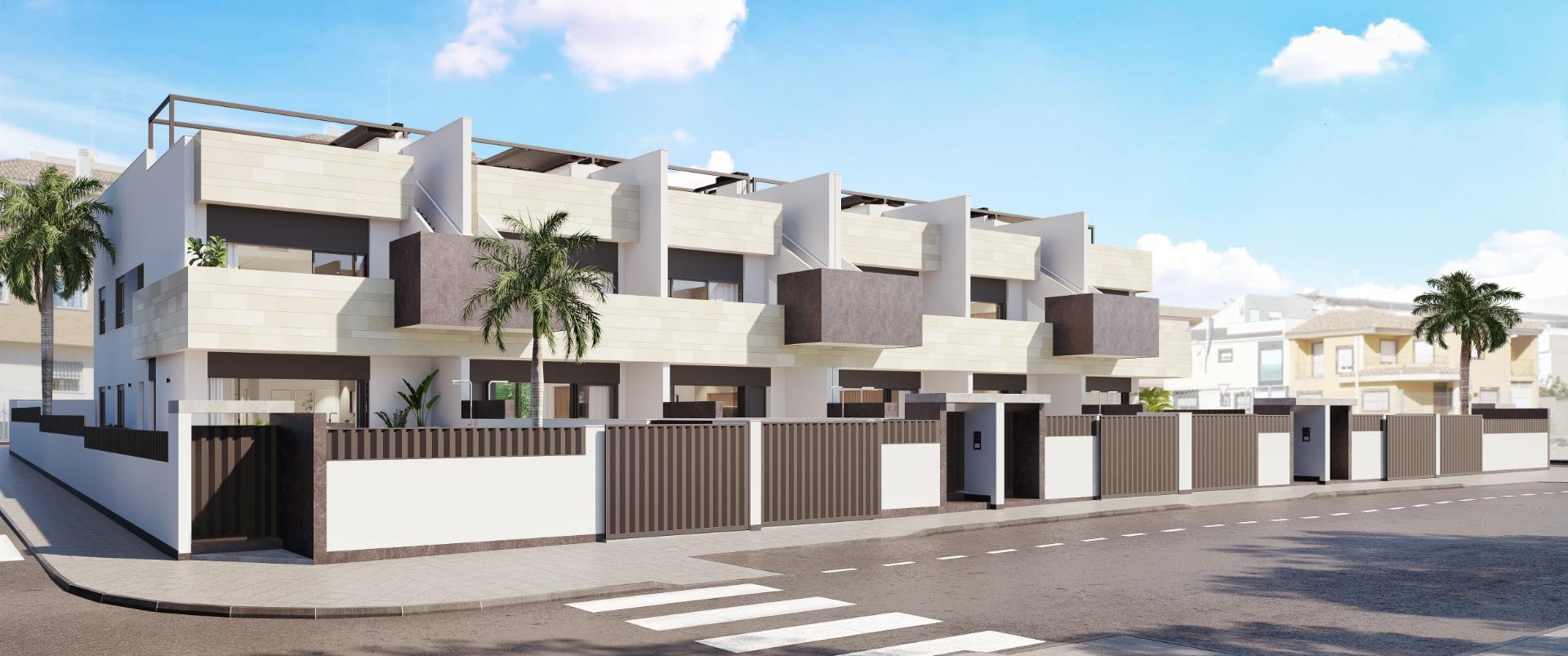 Townhouse te koop in Alicante 4