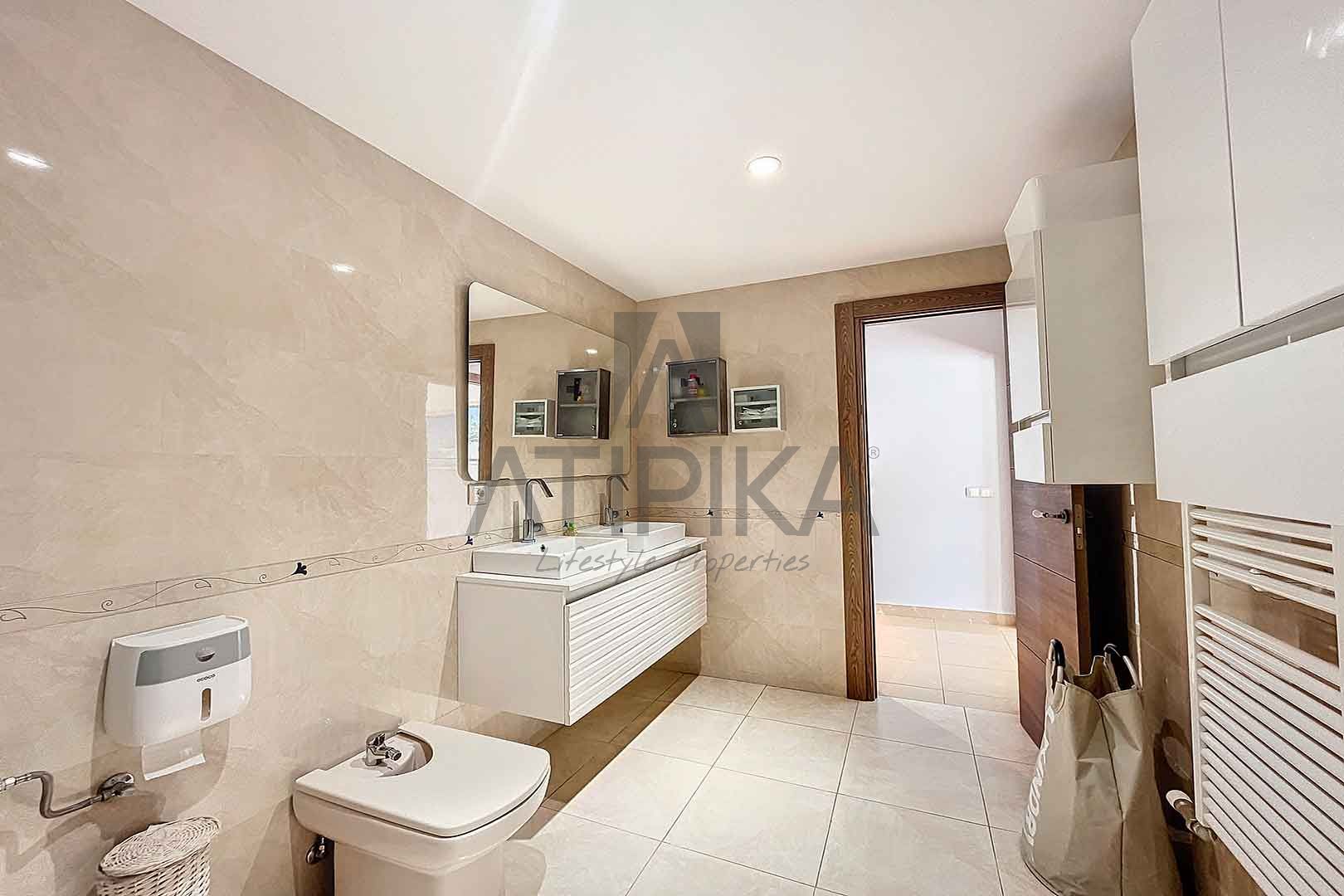Villa for sale in Barcelona and surroundings 28