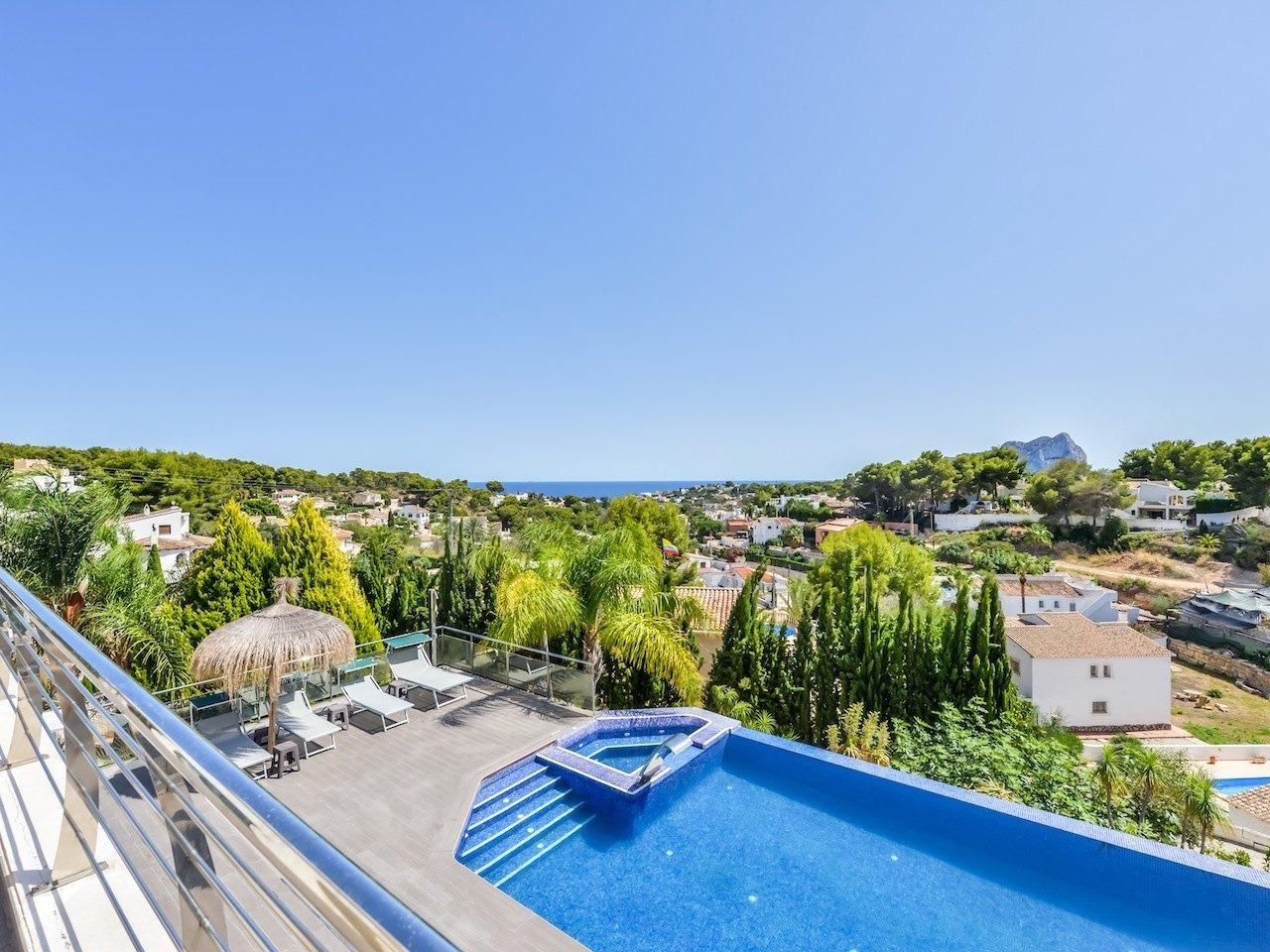 Villa te koop in Alicante 4