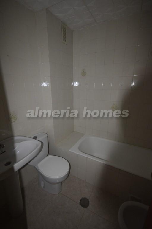 Apartment for sale in Almería and surroundings 4
