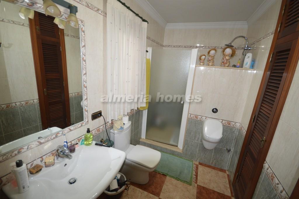 Townhouse for sale in Almería and surroundings 3