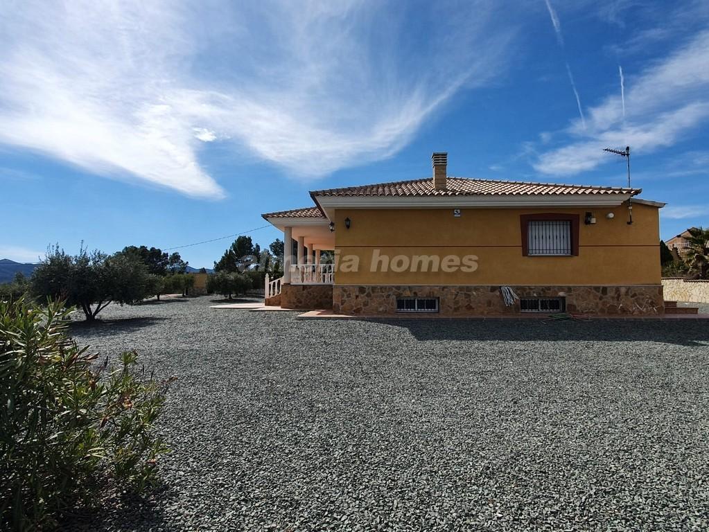 Haus zum Verkauf in Lorca 10