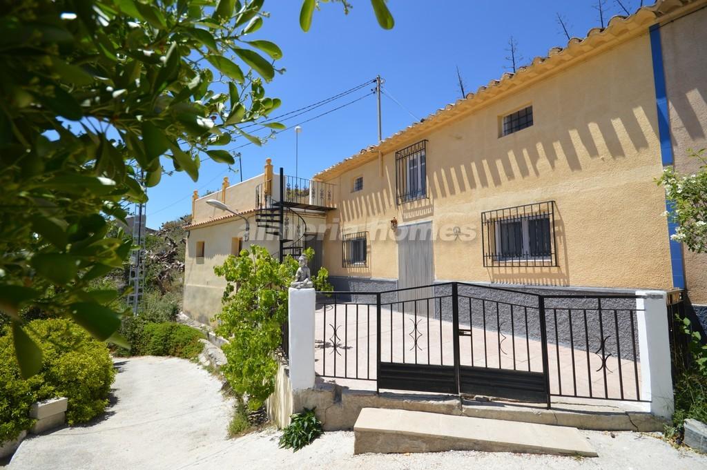 Countryhome na sprzedaż w Almería and surroundings 1
