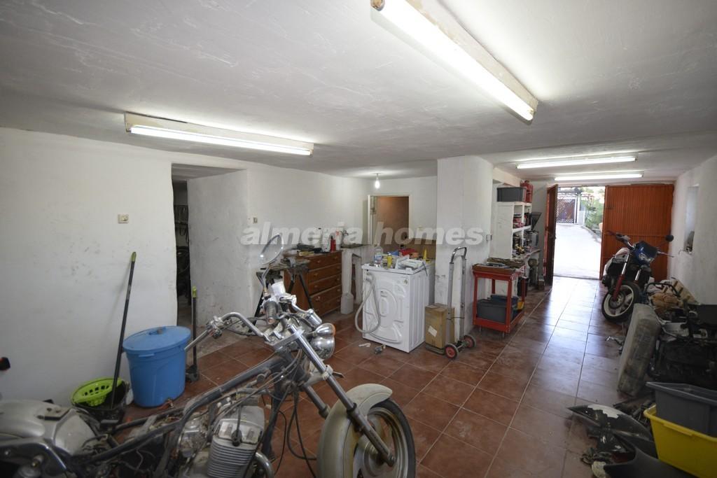 Townhouse for sale in Almería and surroundings 17