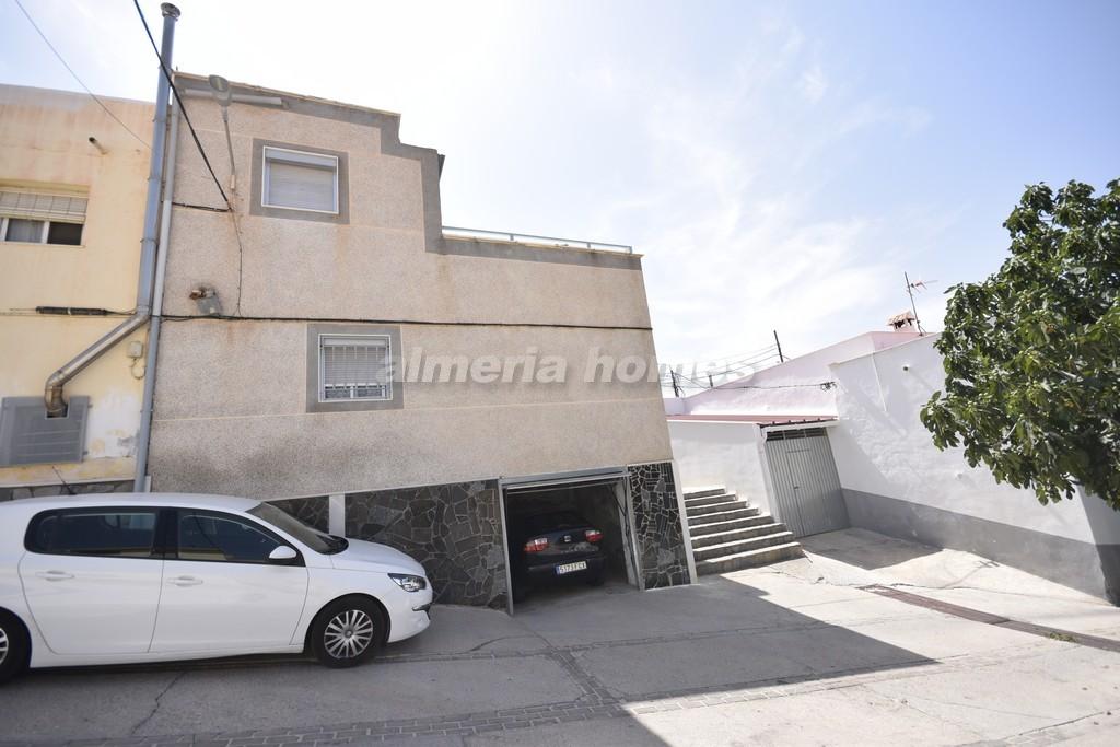 Townhouse te koop in Almería and surroundings 16