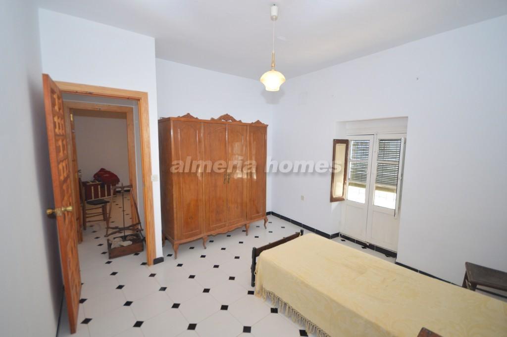 Townhouse for sale in Almería and surroundings 14