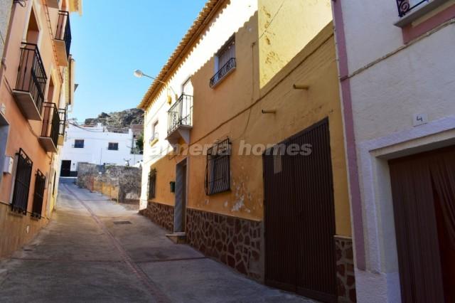 Townhouse te koop in Almería and surroundings 2