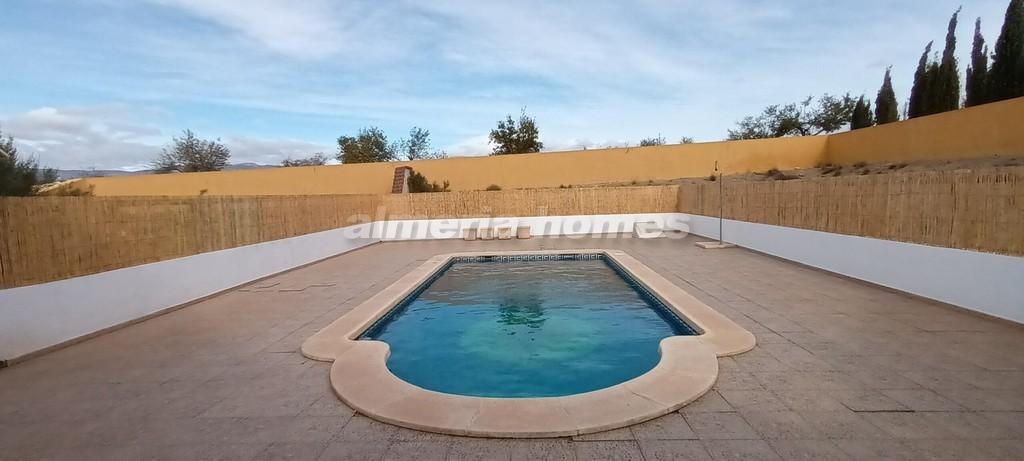 Villa for sale in Almería and surroundings 4