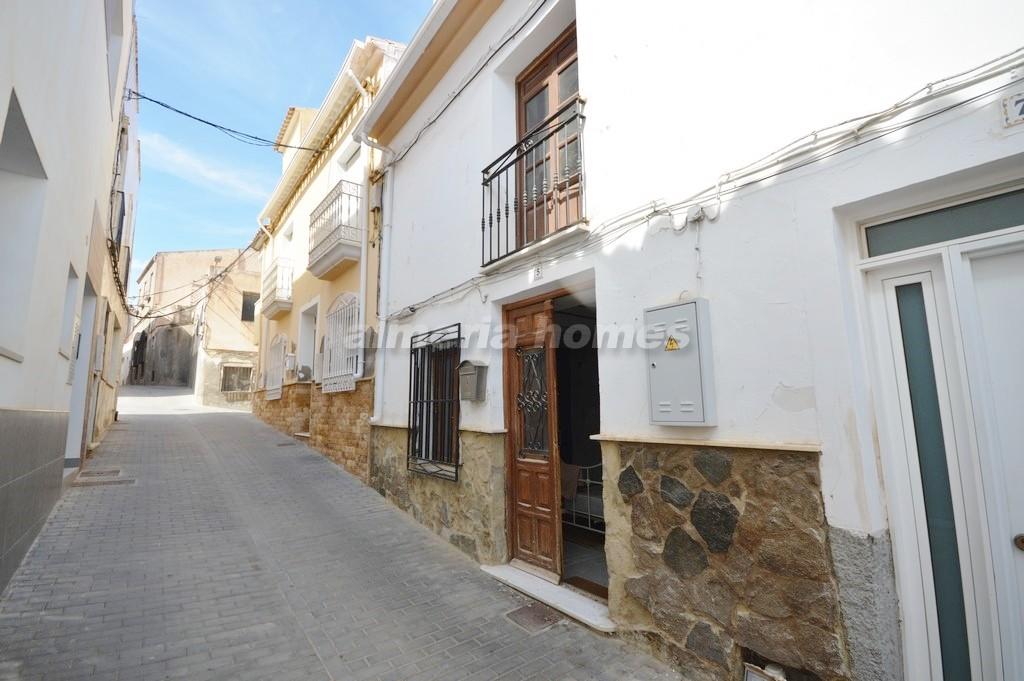 Townhouse te koop in Almería and surroundings 2