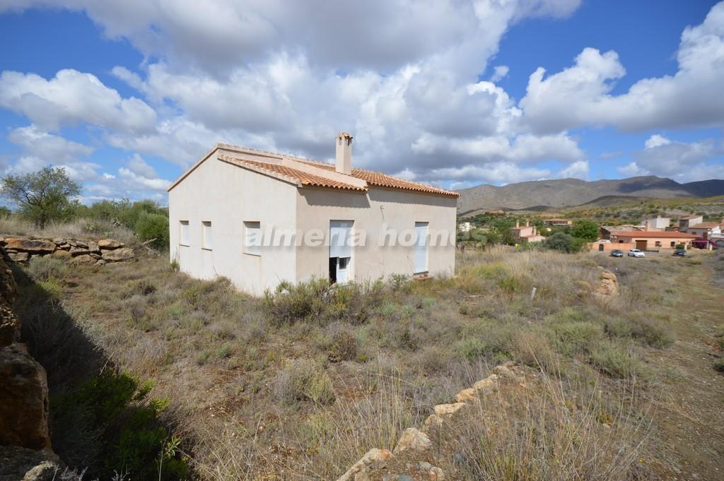 Villa for sale in Almería and surroundings 2