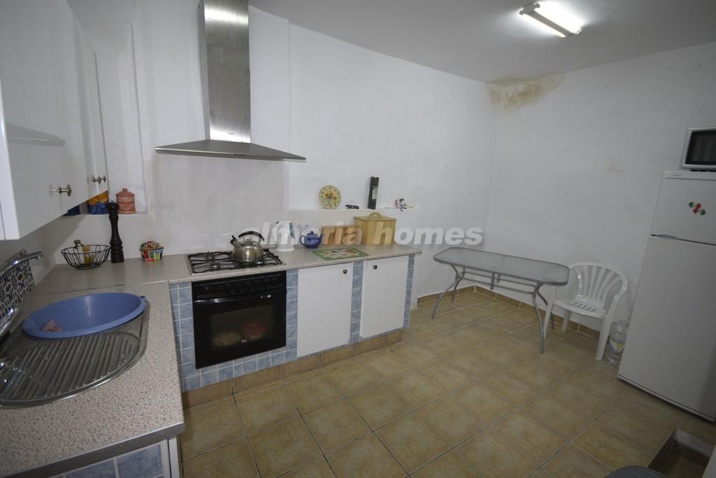 Townhouse for sale in Almería and surroundings 13