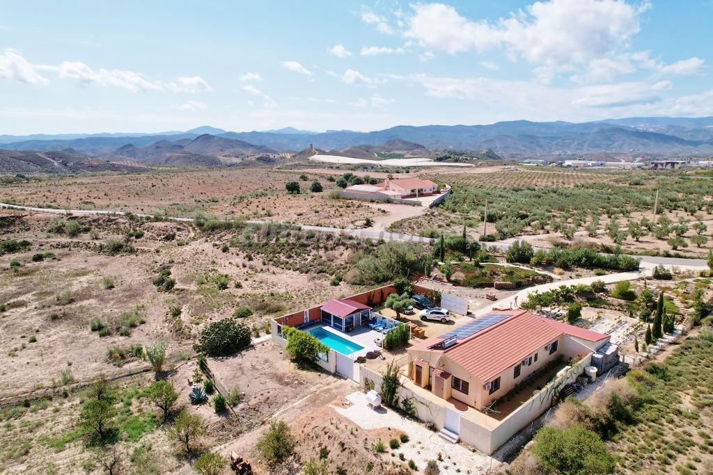 Villa te koop in Almería and surroundings 3