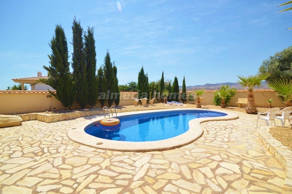 Villa for sale in Almería and surroundings 5