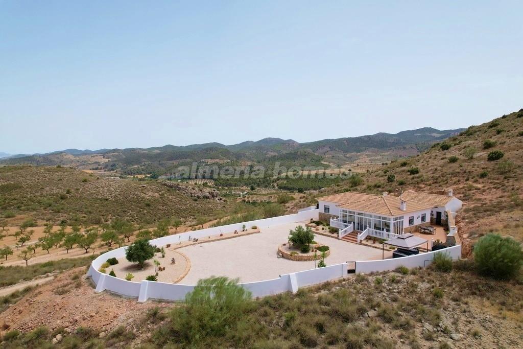 Вилла для продажи в Almería and surroundings 9