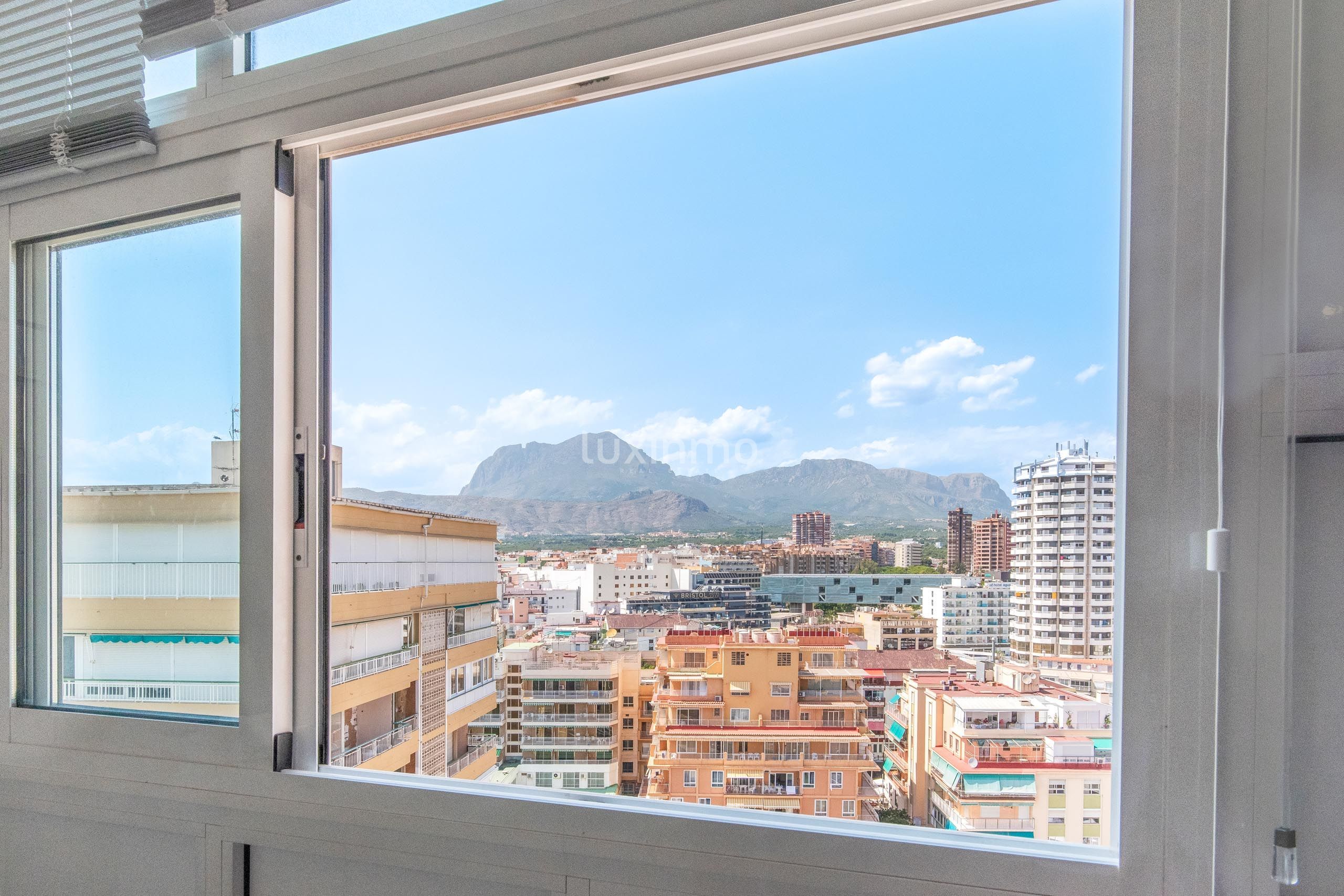 Apartment for sale in Benidorm 10