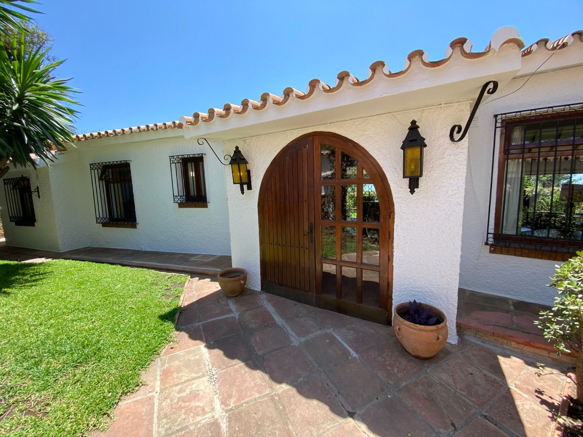 Villa à vendre à Fuengirola 2