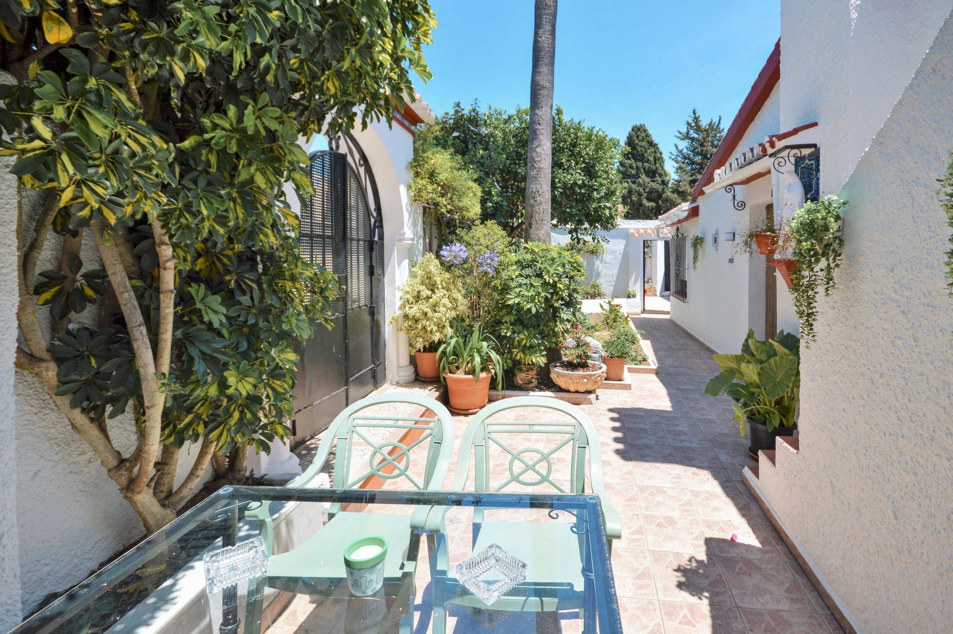 Villa for sale in Marbella - East 35