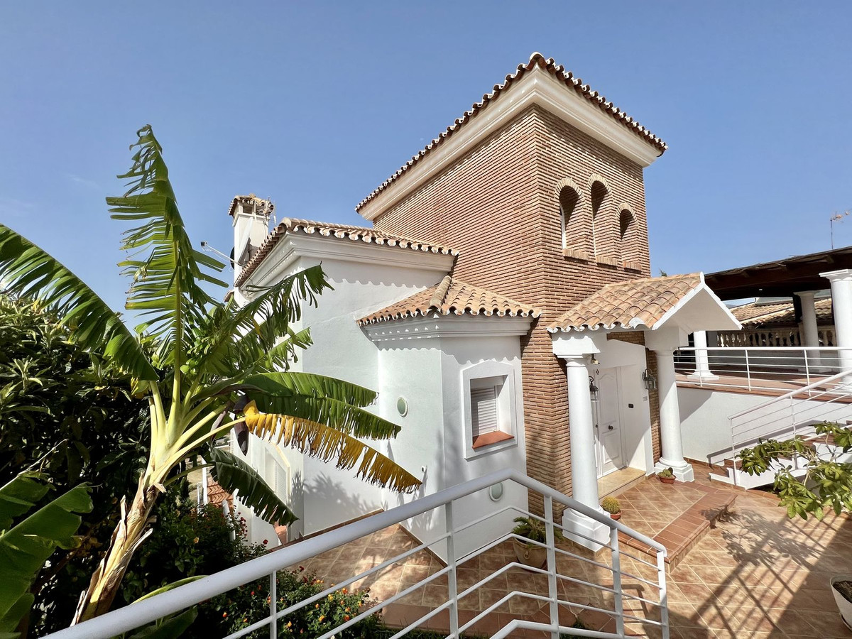 Villa for sale in Mijas 54