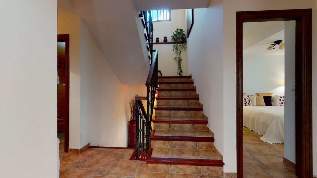 Villa for sale in Costa Tropical East 36