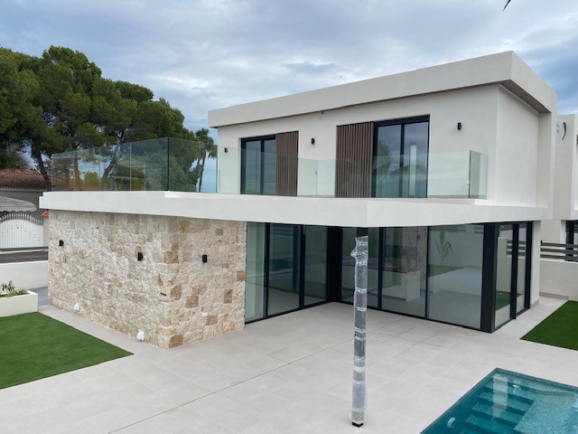 Villa à vendre à Alicante 2