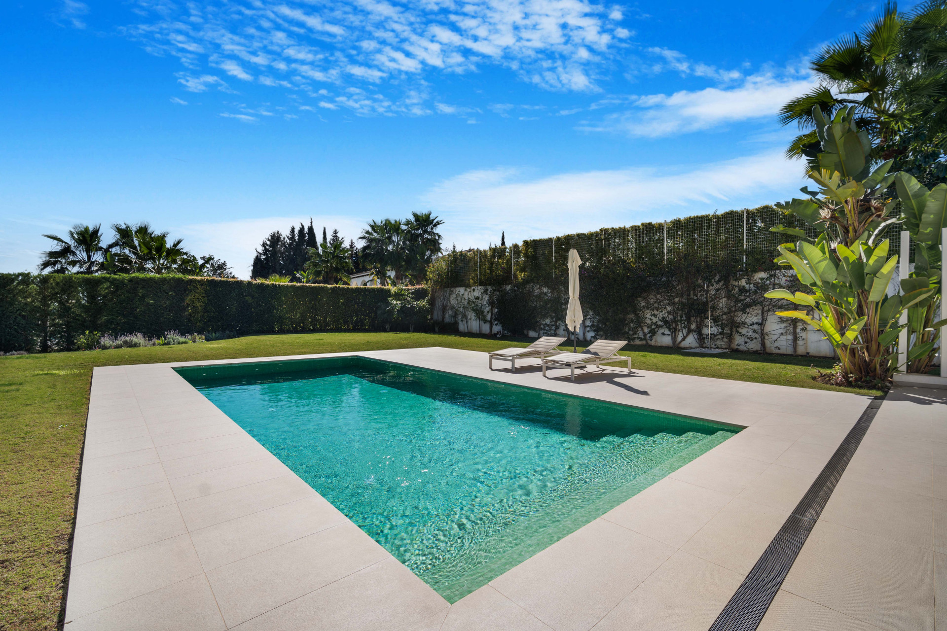 Villa for sale in Estepona 30