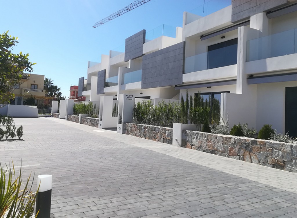 Penthouse for sale in Torrevieja and surroundings 24