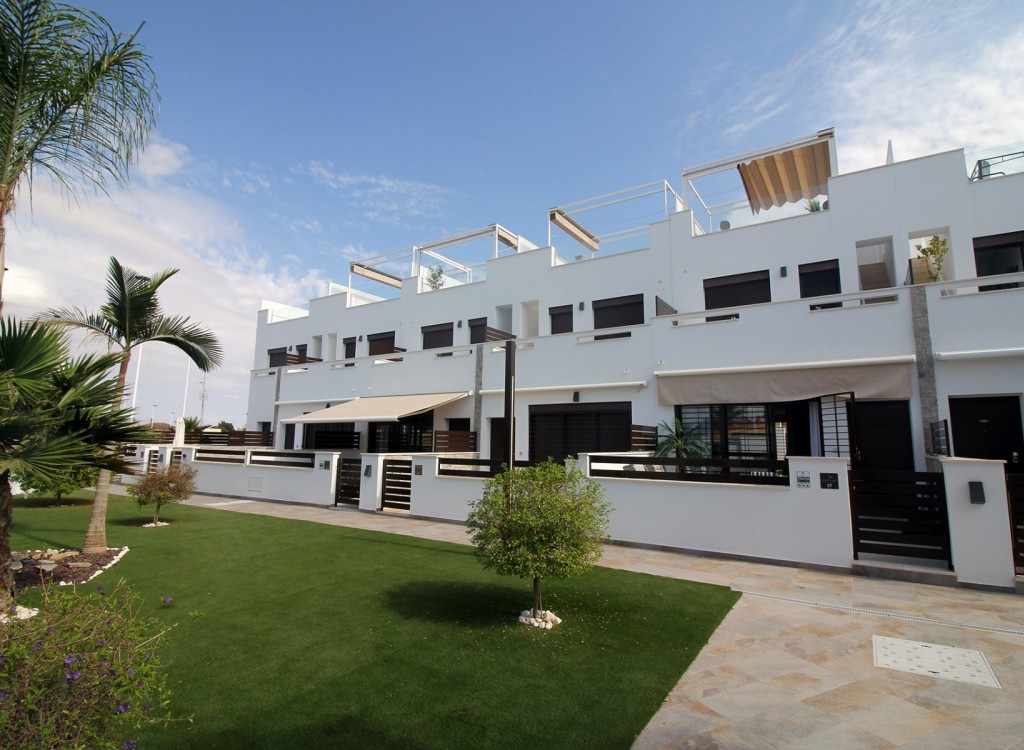 Townhouse te koop in Alicante 23