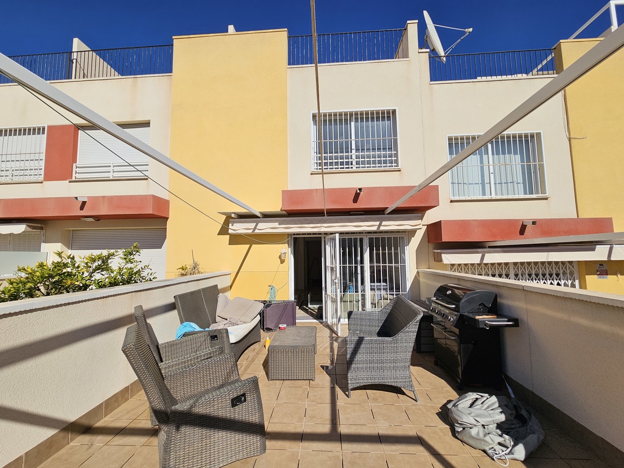 Adosada en venta en Guardamar and surroundings 32