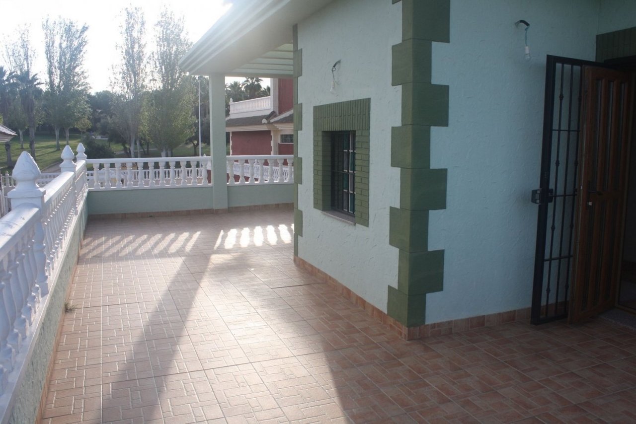 Villa for sale in Guardamar and surroundings 3