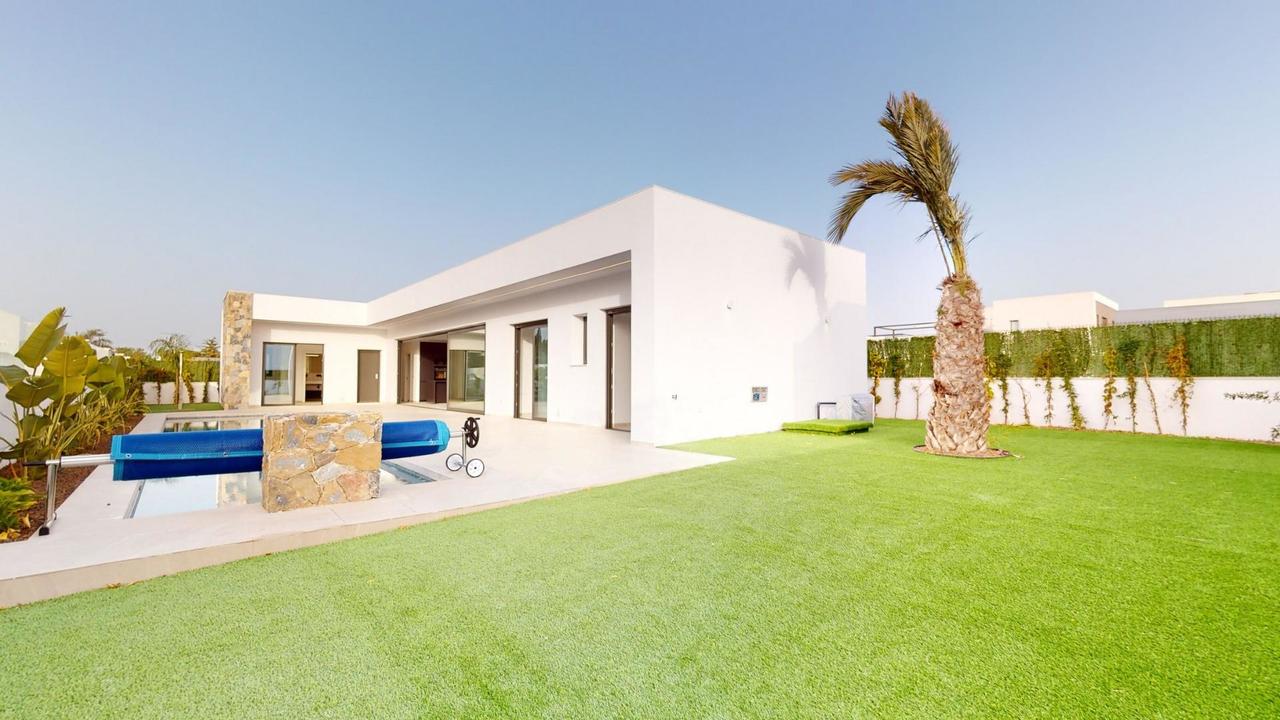 Villa for sale in Guardamar and surroundings 30