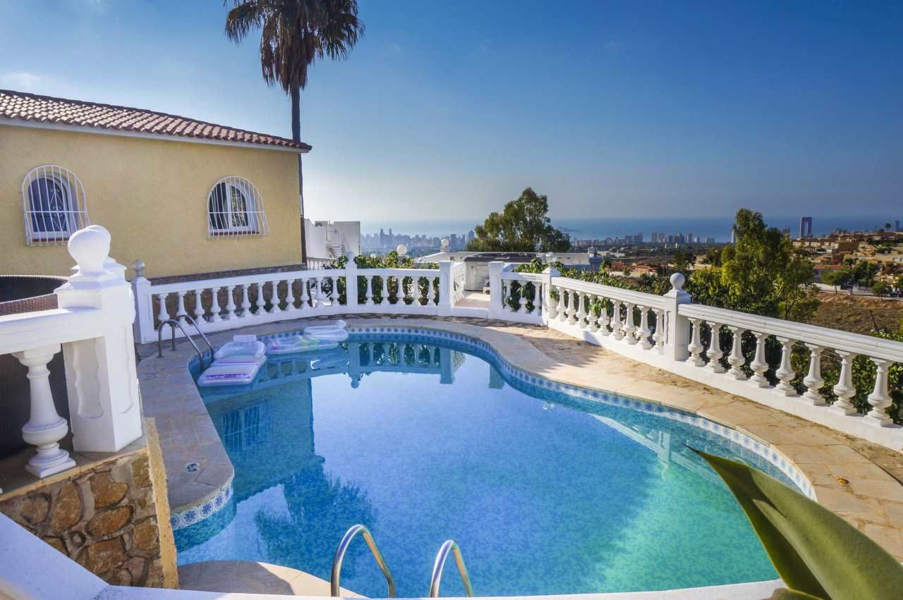 Villa à vendre à Alicante 2