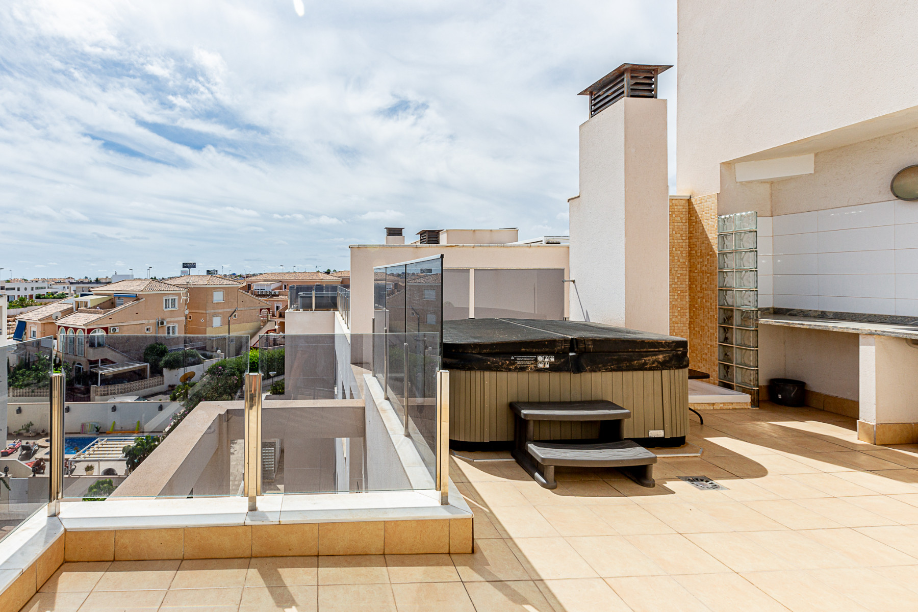 Penthouse for sale in Alicante 45