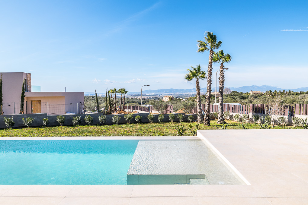 Villa for sale in Mallorca East 14