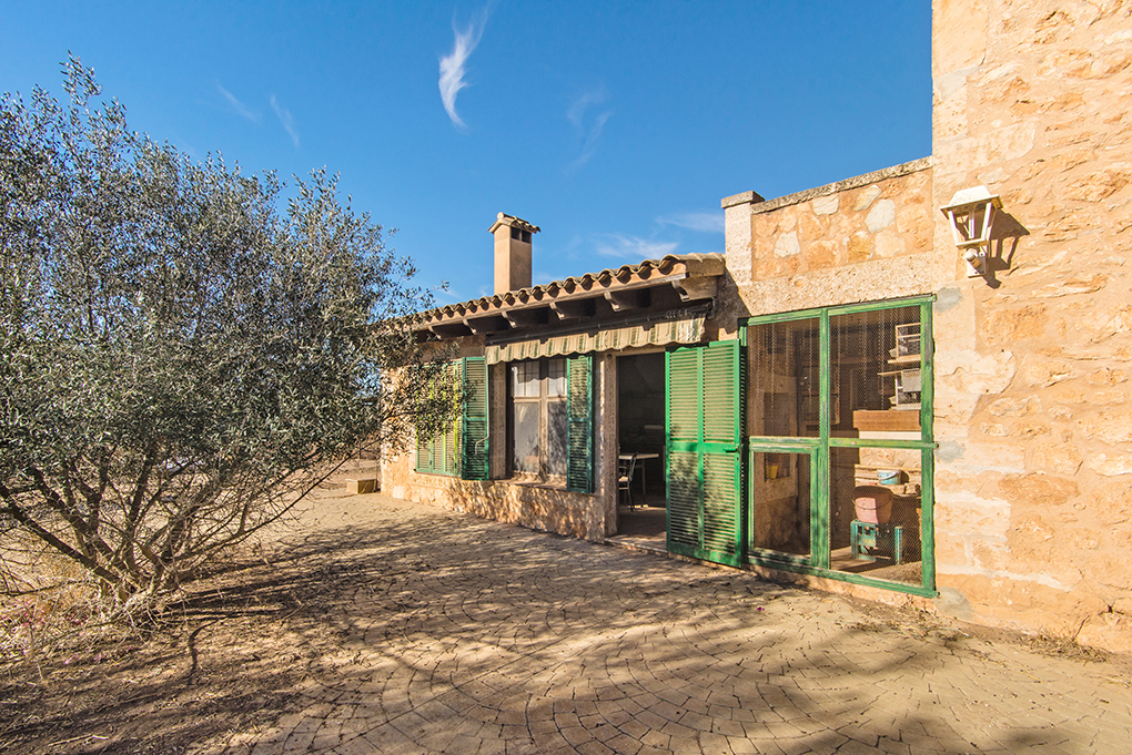 Landhaus zum Verkauf in Mallorca South 2