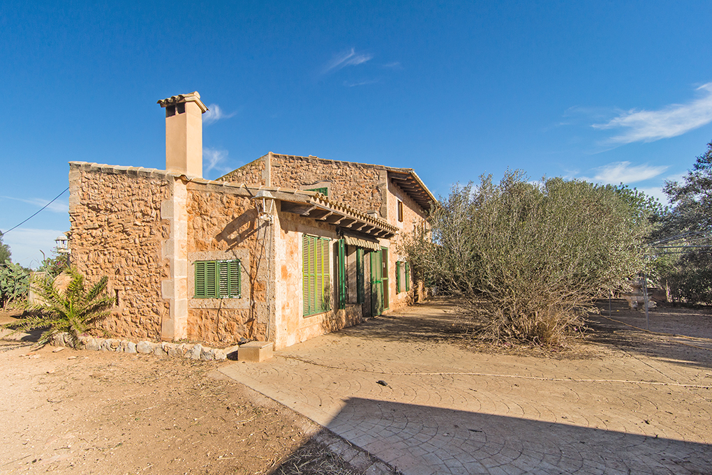 Загородный дом для продажи в Mallorca South 17