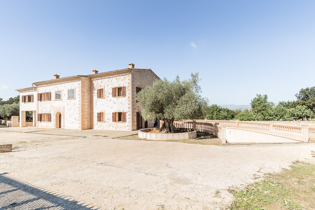 Landhaus zum Verkauf in Mallorca East 18