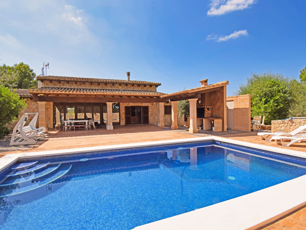 Countryhome for sale in Castelldefels and Baix Llobregat 1