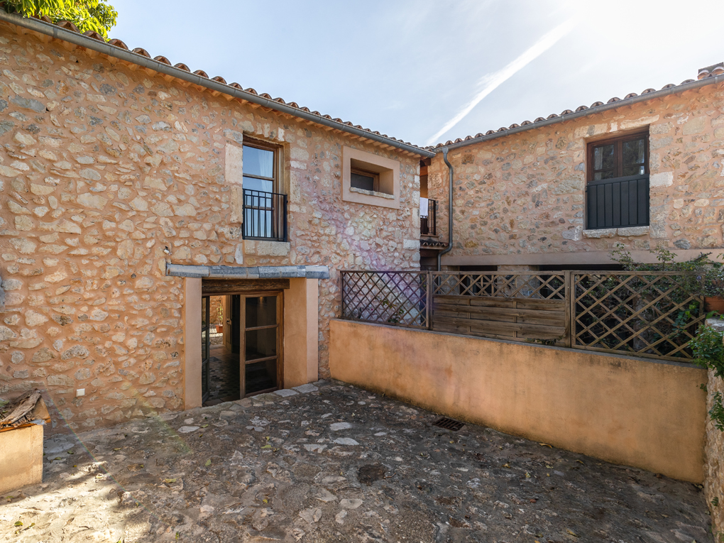 Townhouse for sale in Mallorca East 14