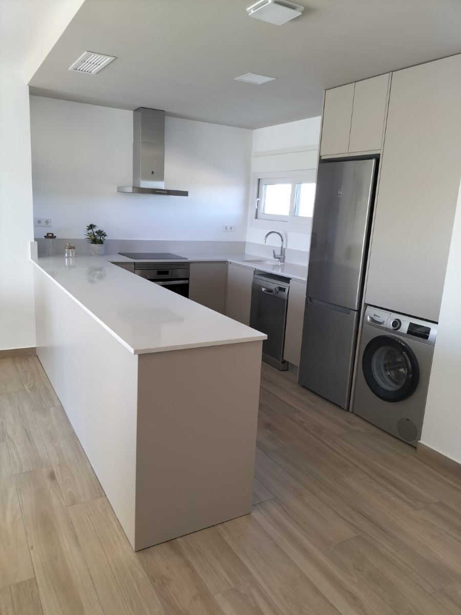 Townhouse te koop in Alicante 10